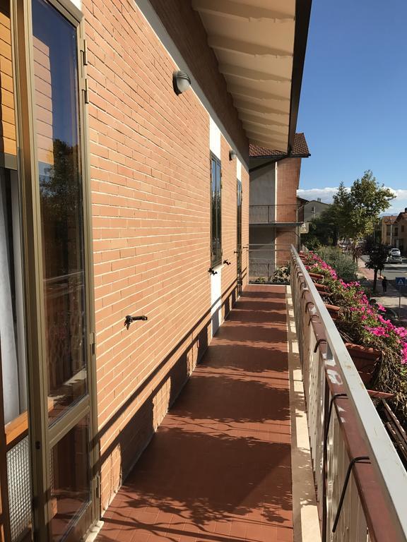 La Signora Dei Fiori Apartment Gubbio Exterior photo